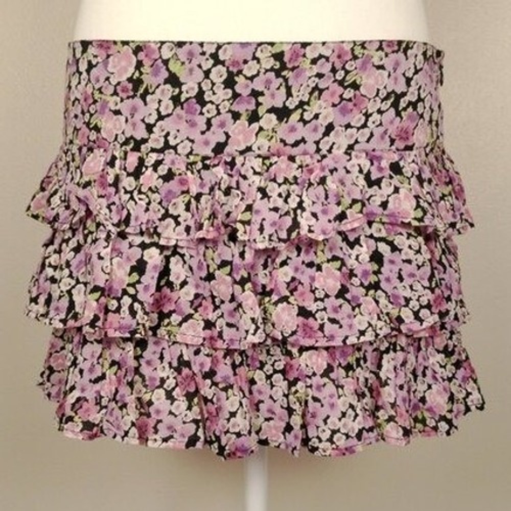 Forever 21 Women's M/M Ruffled Floral Tiered Mini‎ Skirt